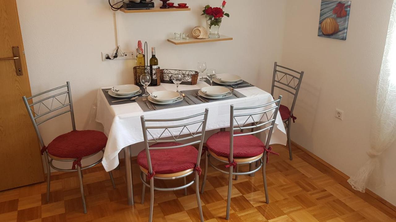 Apartmani Villa Lilliana ตรีบูนย์ ภายนอก รูปภาพ