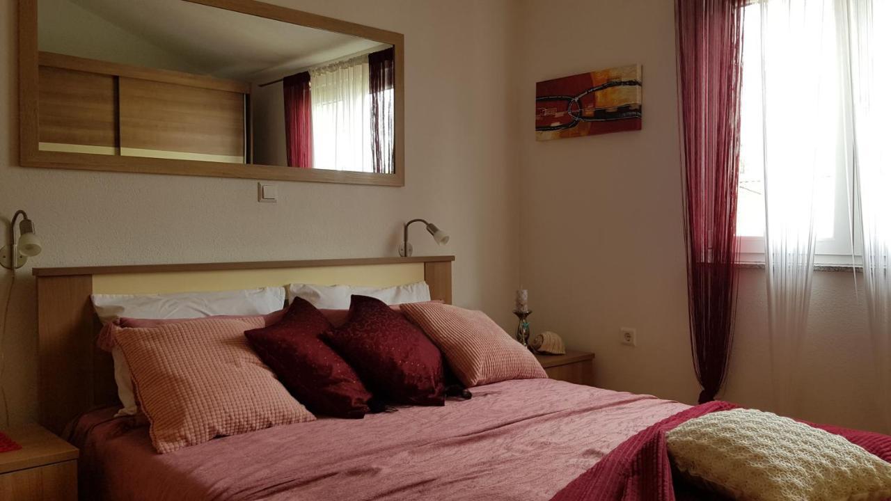 Apartmani Villa Lilliana ตรีบูนย์ ภายนอก รูปภาพ