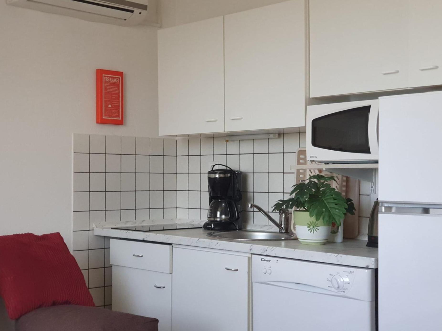 Apartmani Villa Lilliana ตรีบูนย์ ภายนอก รูปภาพ